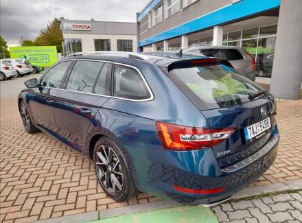 Škoda - Superb