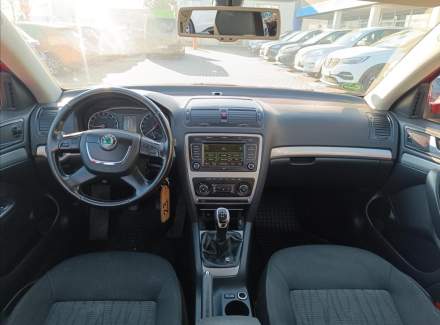 Škoda - Octavia
