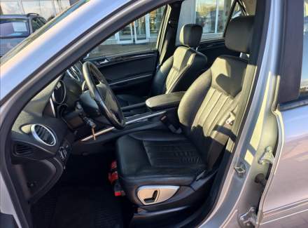 Mercedes-Benz - M-class