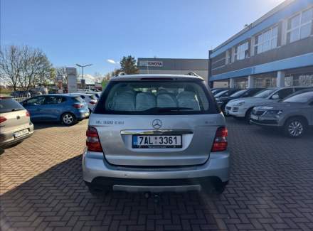 Mercedes-Benz - M-class