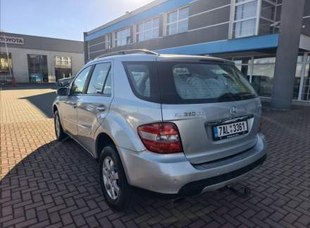 Mercedes-Benz - M-class