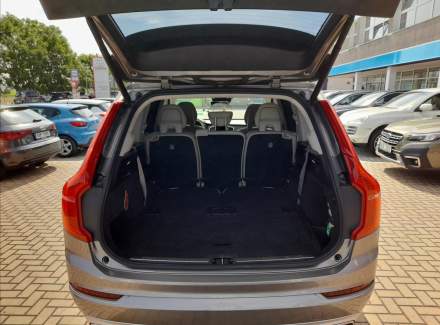 Volvo - XC90