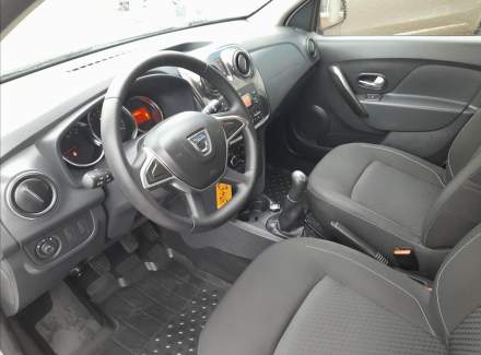 Dacia - Sandero