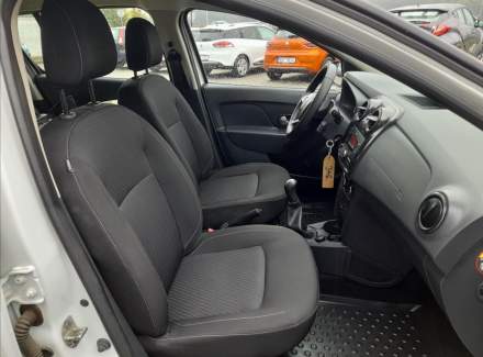 Dacia - Sandero