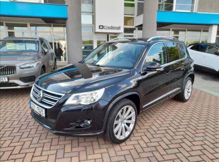 Volkswagen - Tiguan