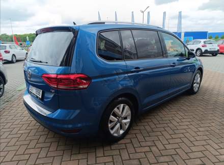 Volkswagen - Touran