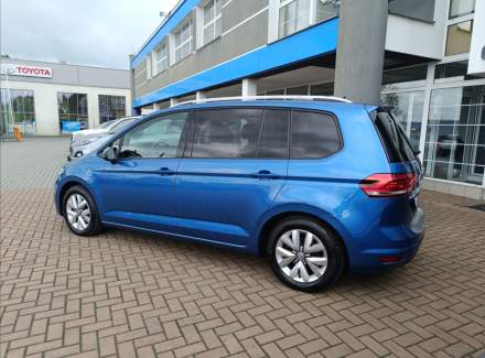 Volkswagen - Touran