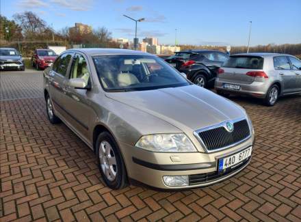 Škoda - Octavia