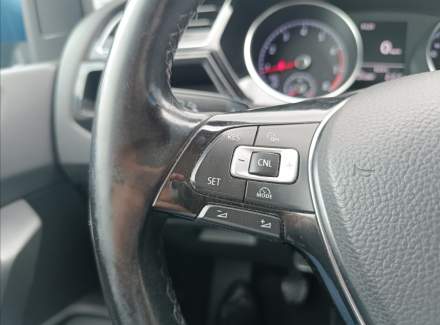 Volkswagen - Touran