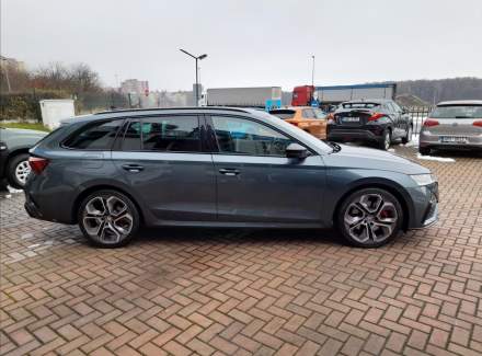 Škoda - Octavia