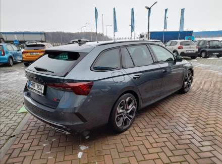 Škoda - Octavia