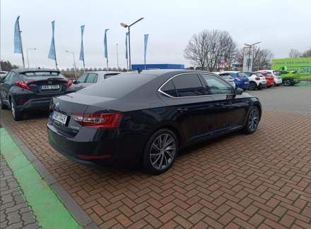 Škoda - Superb