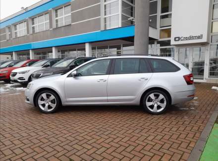 Škoda - Octavia