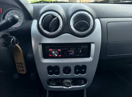 Dacia - Sandero