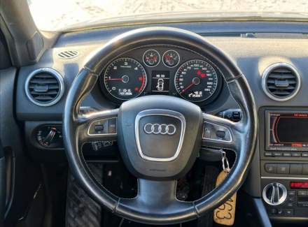 Audi - A3