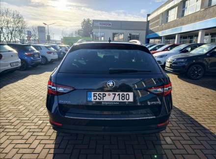 Škoda - Superb