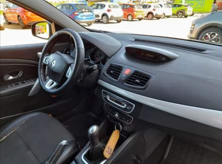 Renault - Fluence