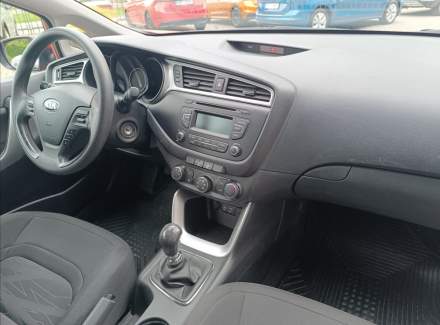 Kia - Cee'd
