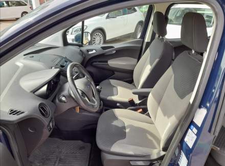 Ford - Tourneo Courier