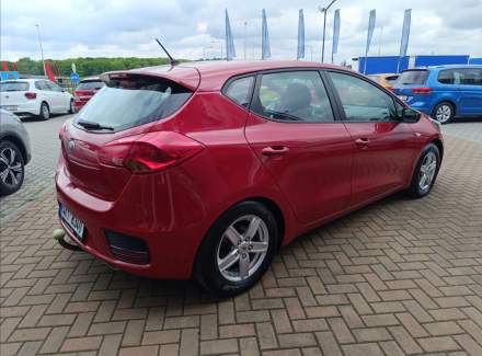 Kia - Cee'd