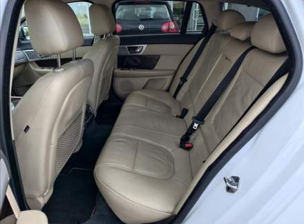 Jaguar - XF