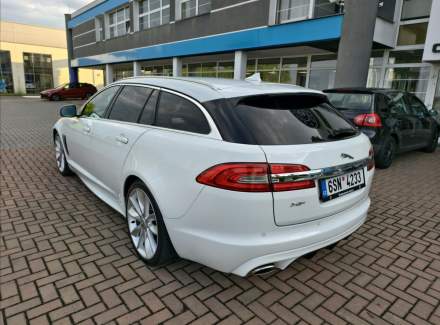 Jaguar - XF