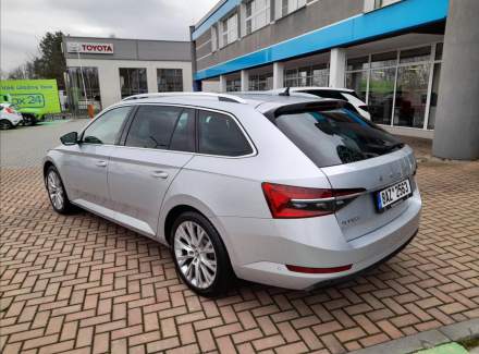 Škoda - Superb