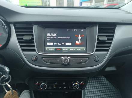 Opel - Crossland X