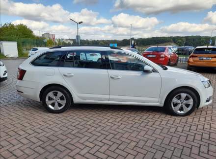 Škoda - Octavia