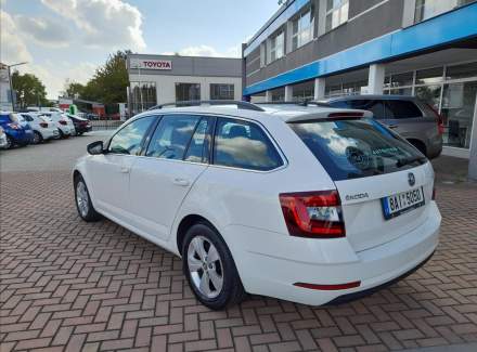 Škoda - Octavia