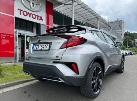 Toyota - C-HR