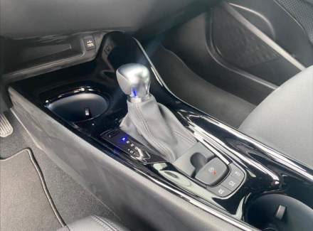 Toyota - C-HR
