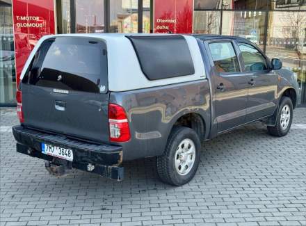Toyota - Hilux
