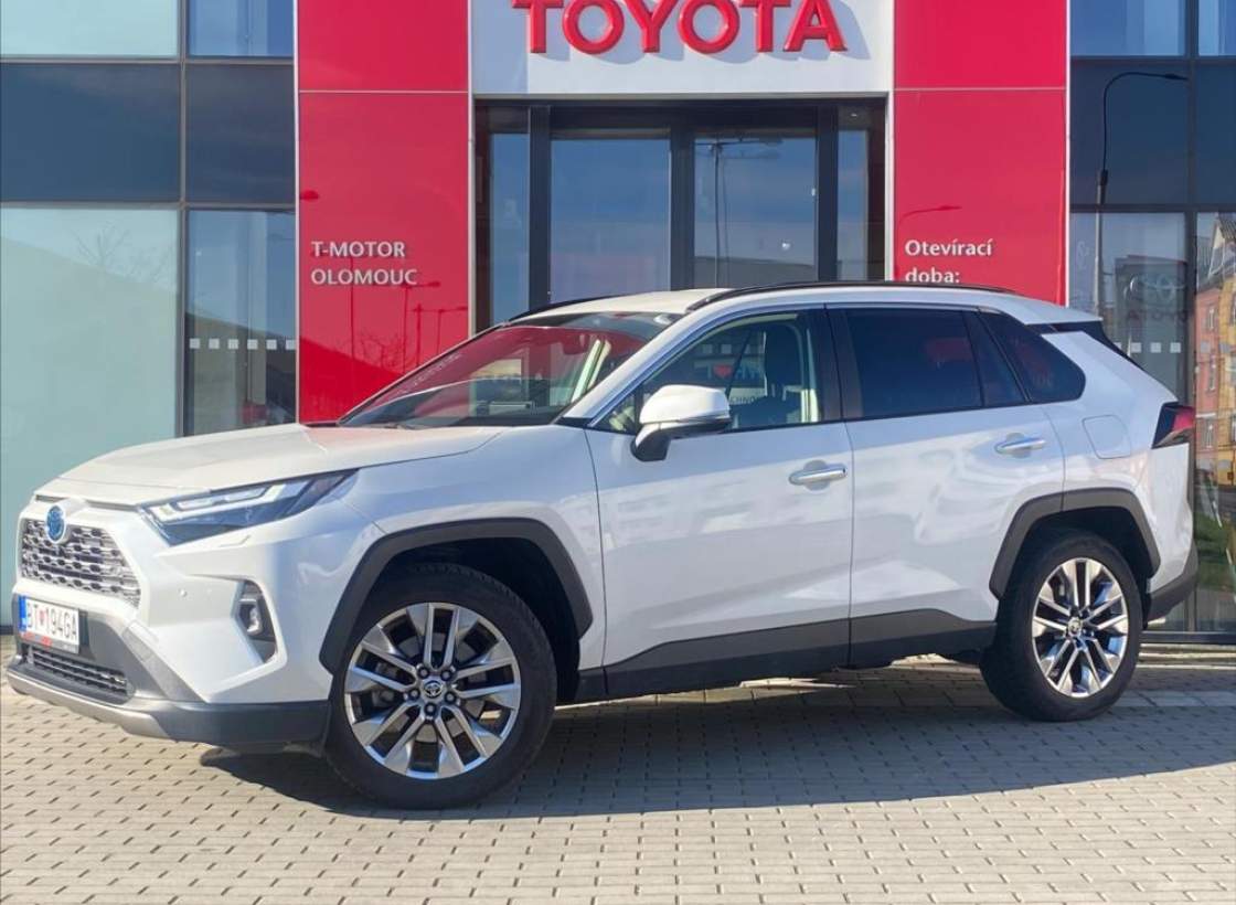 Toyota - RAV 4