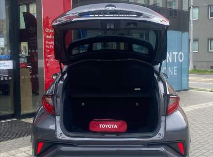 Toyota - C-HR