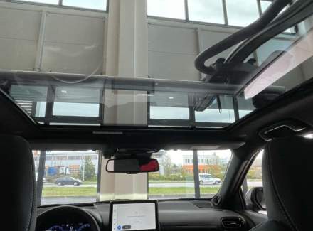 Toyota - Yaris Cross