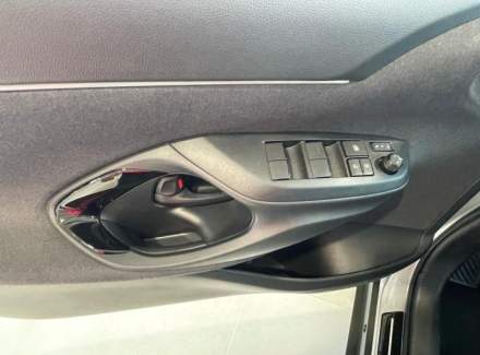 Toyota - Yaris Cross