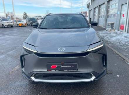 Toyota - bZ4X