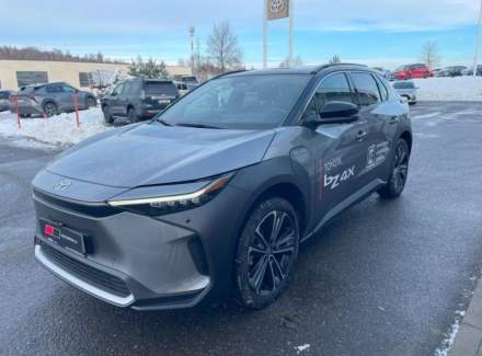 Toyota - bZ4X
