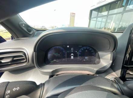 Toyota - Yaris Cross