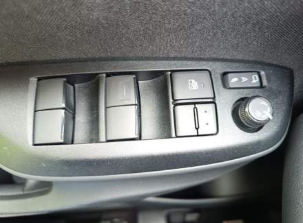 Toyota - Yaris Cross