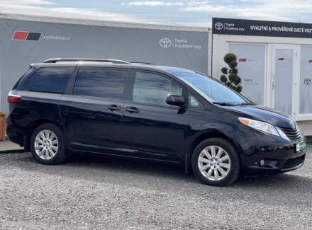 Toyota - Sienna