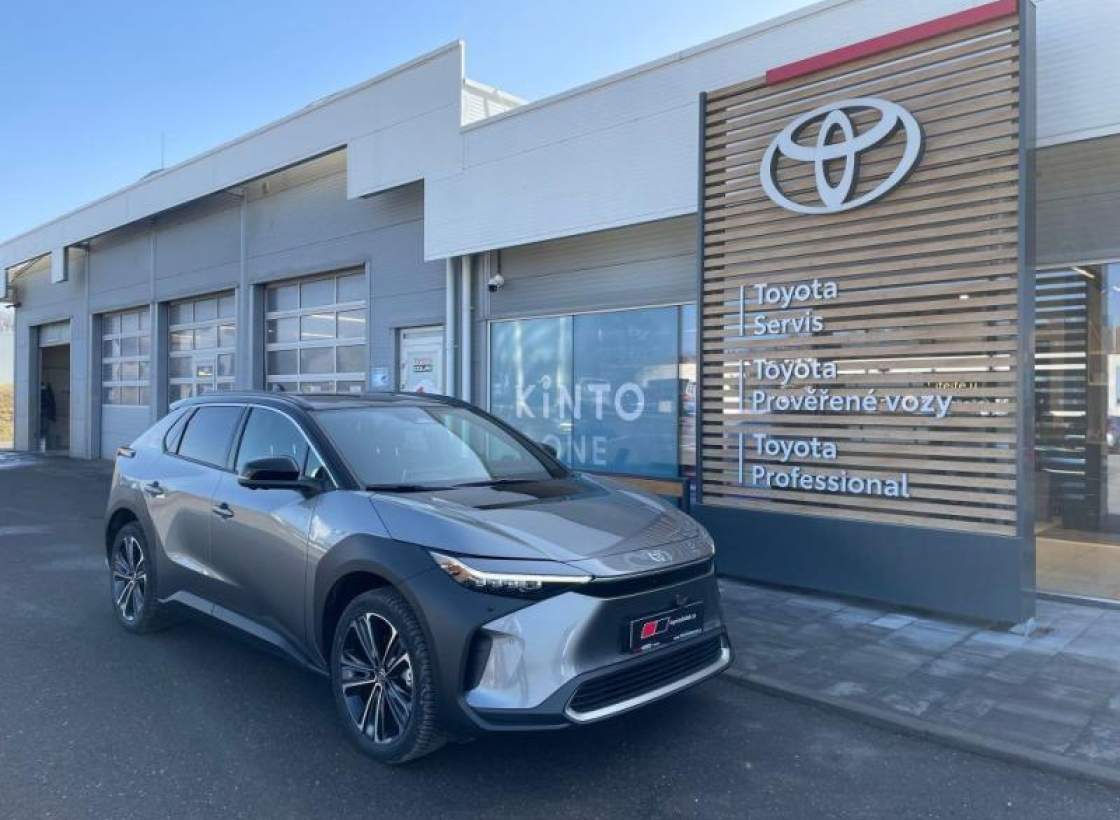 Toyota - bZ4X