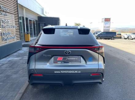Toyota - bZ4X