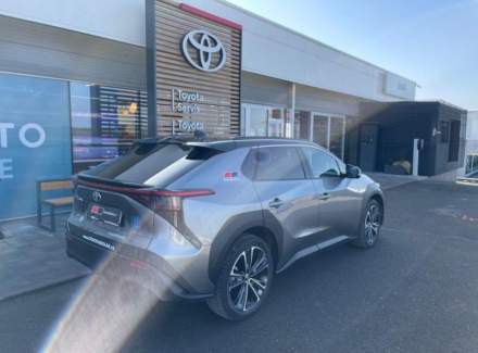 Toyota - bZ4X