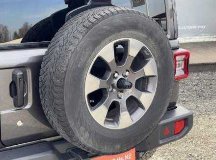 Jeep - Wrangler