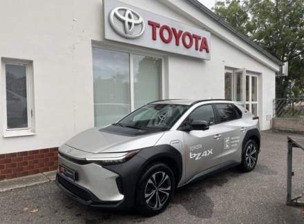 Toyota - bZ4X