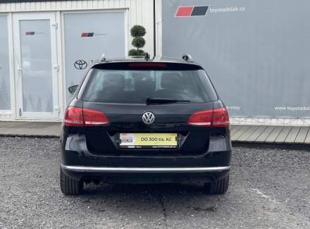Volkswagen - Passat