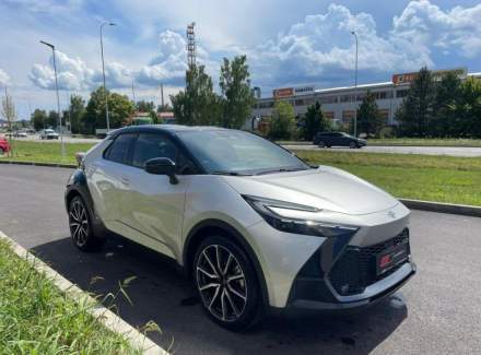 Toyota - C-HR