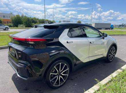 Toyota - C-HR